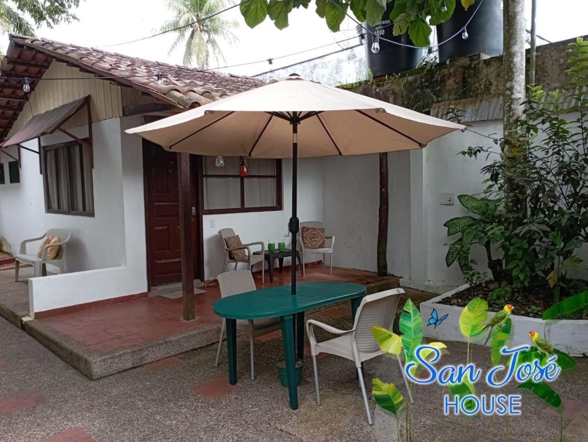 Hotel San Jose House Leticia Exteriér fotografie