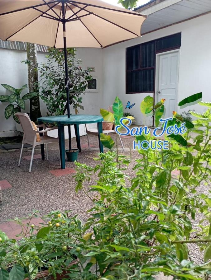 Hotel San Jose House Leticia Exteriér fotografie